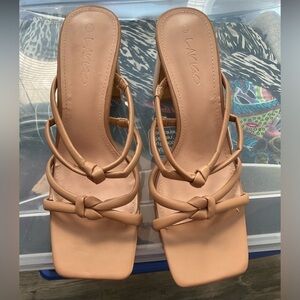 Laicigo summer heeled sandals. Size 10.